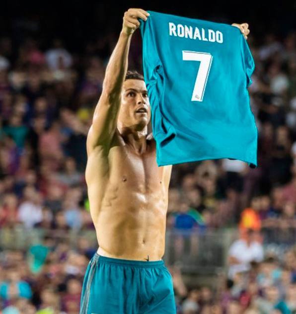 随着赛季落 随着赛季落