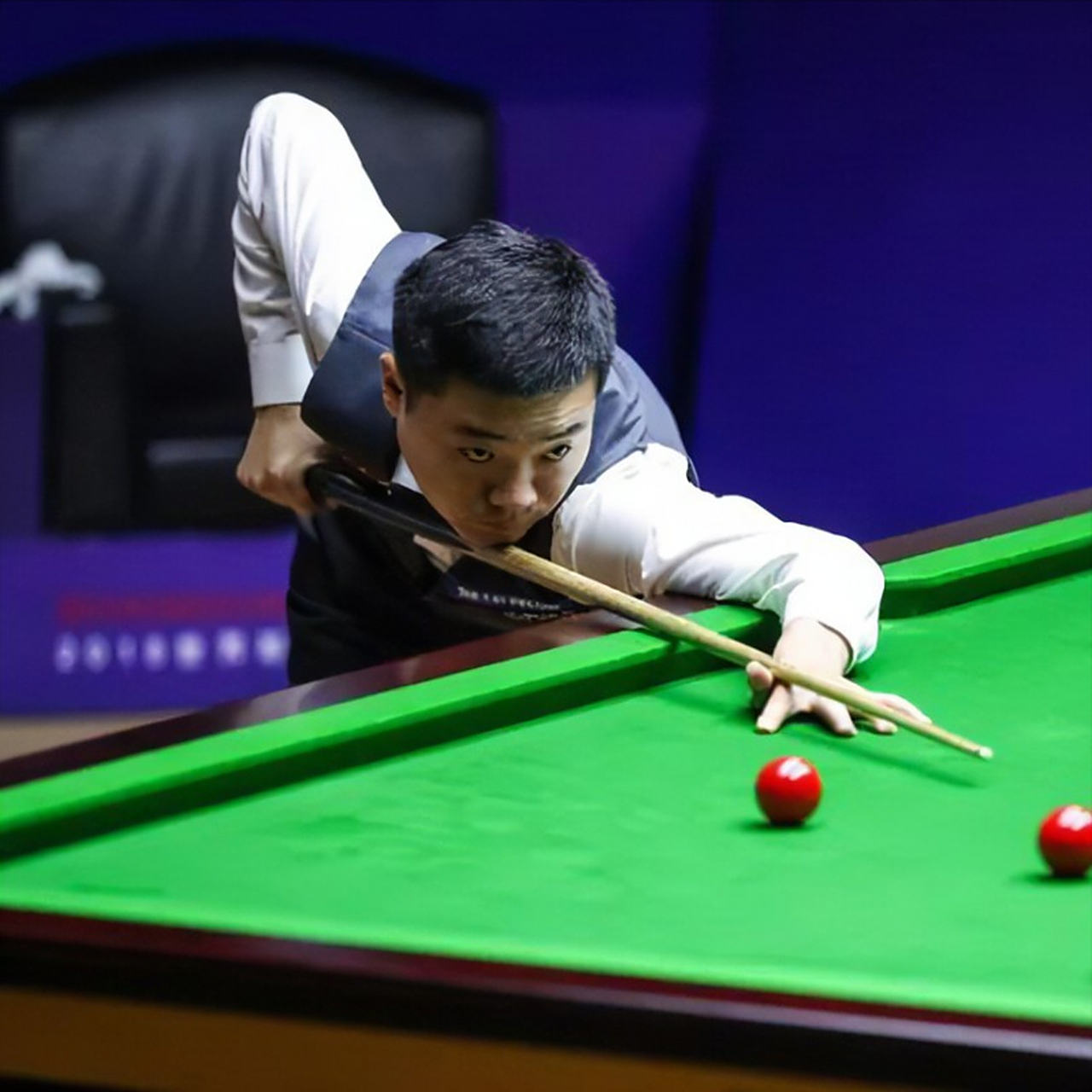 尤其是他 尤其是他